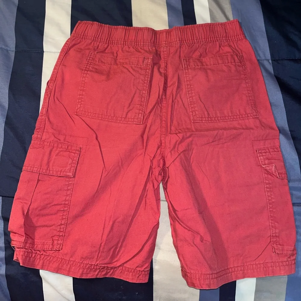 LIKE NEW Children’s Place Husky Boys Cargo Shorts - Size 14H Husky